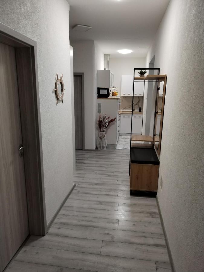 Apartman Zeko غييكا المظهر الخارجي الصورة
